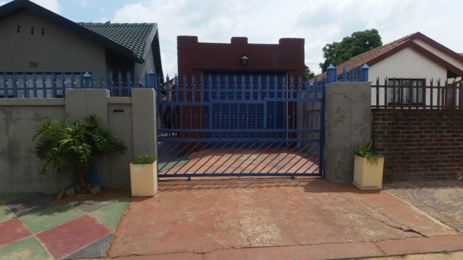 3 Bedroom Property for Sale in Rabie Ridge Gauteng