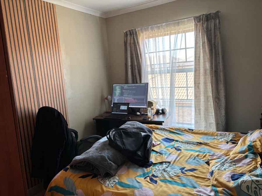 3 Bedroom Property for Sale in Annlin Gauteng