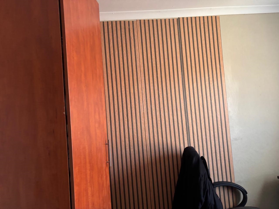 3 Bedroom Property for Sale in Annlin Gauteng