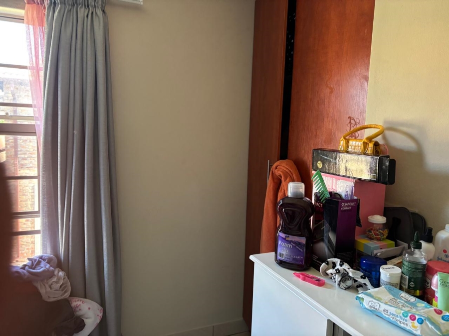 3 Bedroom Property for Sale in Annlin Gauteng