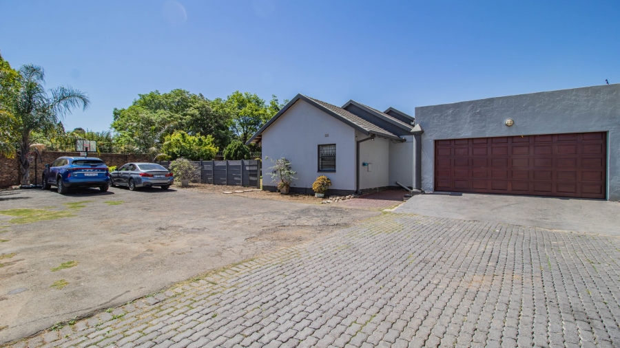 3 Bedroom Property for Sale in Eastleigh Gauteng