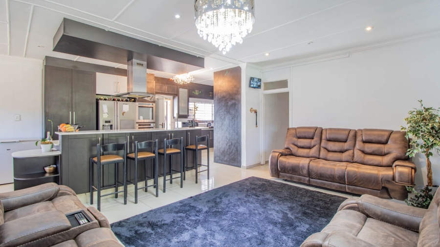3 Bedroom Property for Sale in Eastleigh Gauteng