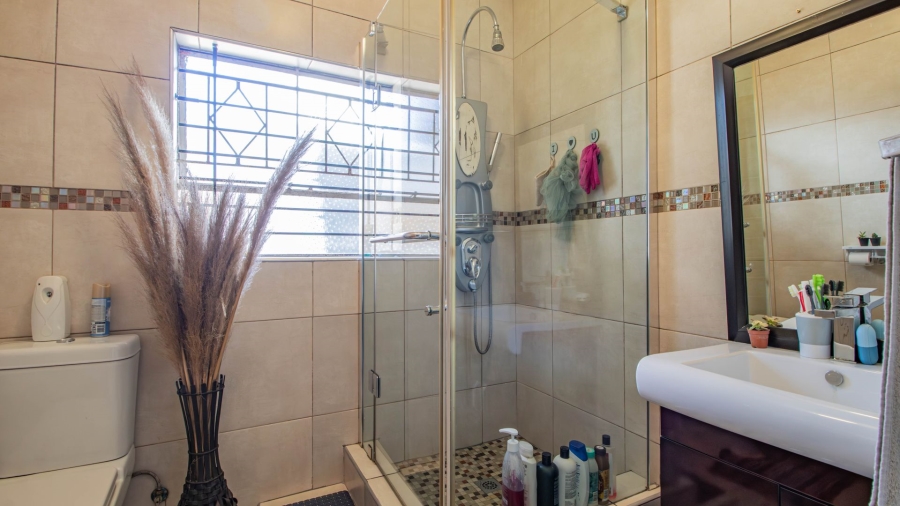 3 Bedroom Property for Sale in Eastleigh Gauteng