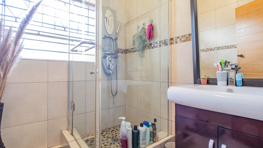 3 Bedroom Property for Sale in Eastleigh Gauteng