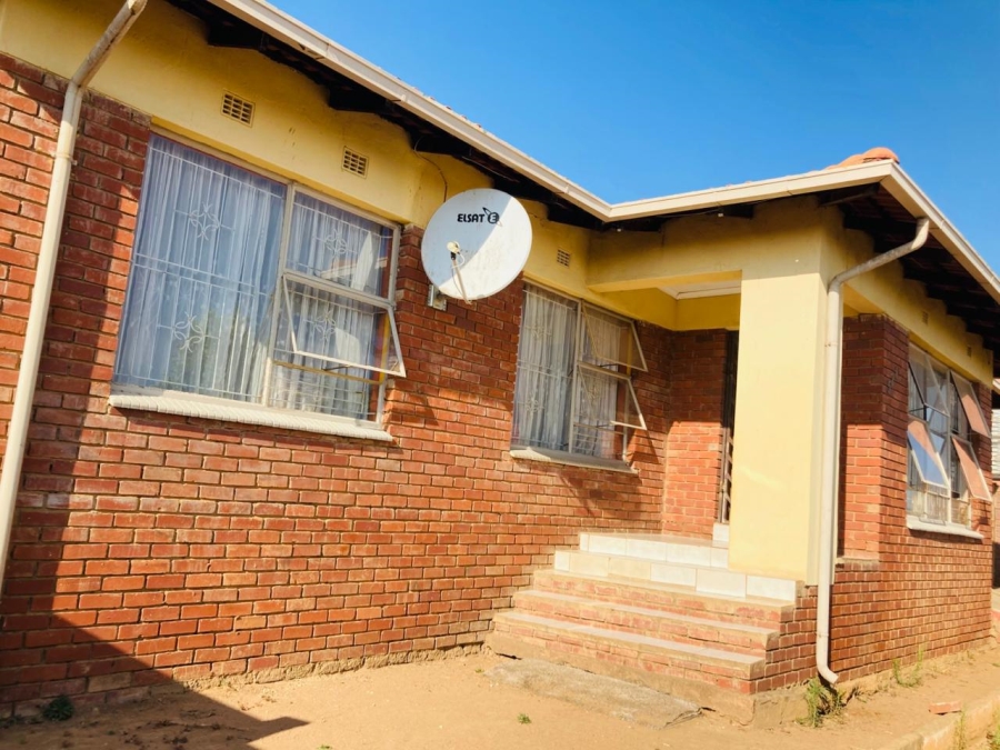 3 Bedroom Property for Sale in Soshanguve AA Gauteng