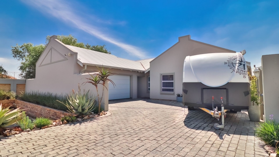 3 Bedroom Property for Sale in Beyers Park Gauteng
