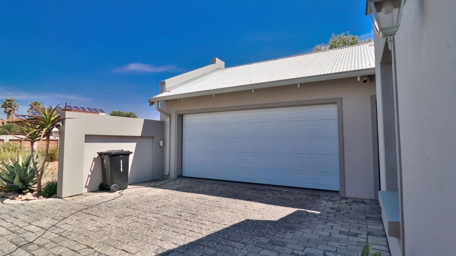 3 Bedroom Property for Sale in Beyers Park Gauteng