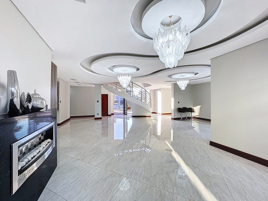 5 Bedroom Property for Sale in Lombardy Gauteng