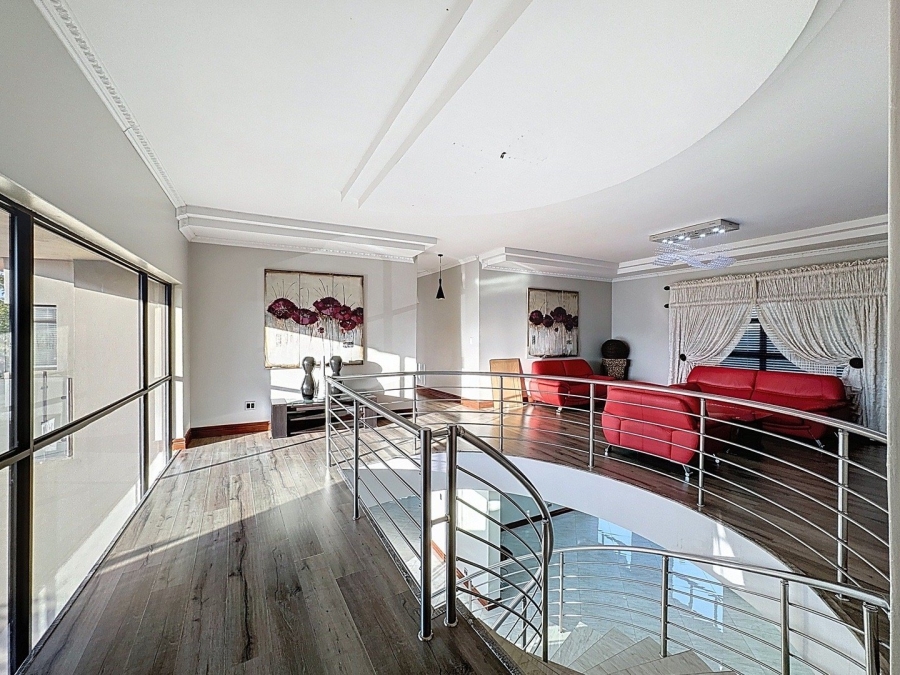 5 Bedroom Property for Sale in Lombardy Gauteng