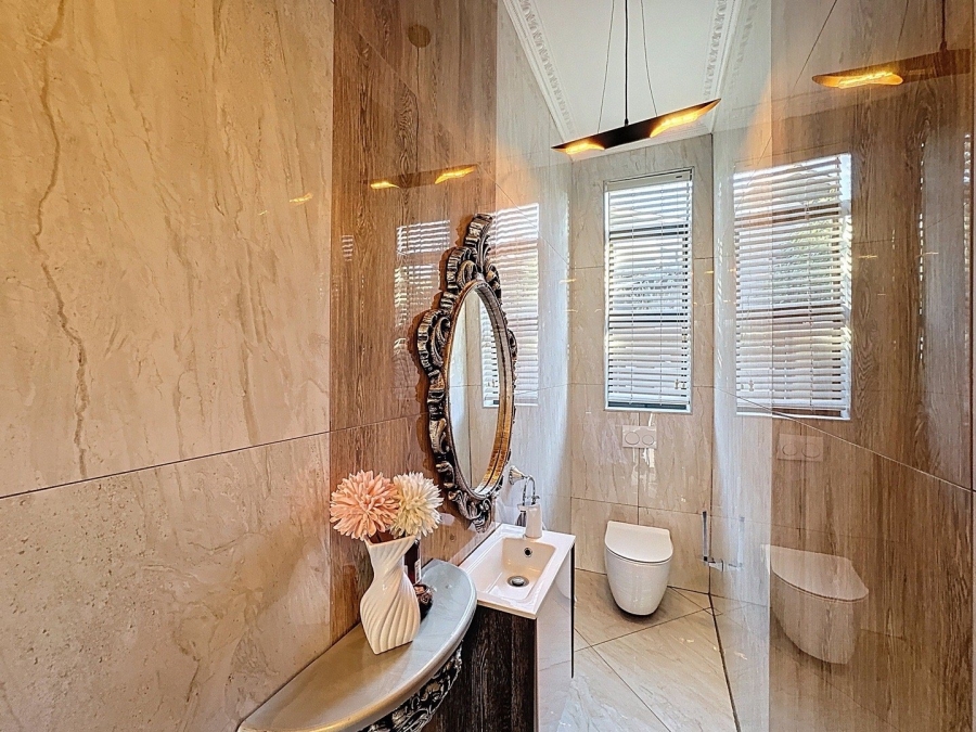 5 Bedroom Property for Sale in Lombardy Gauteng