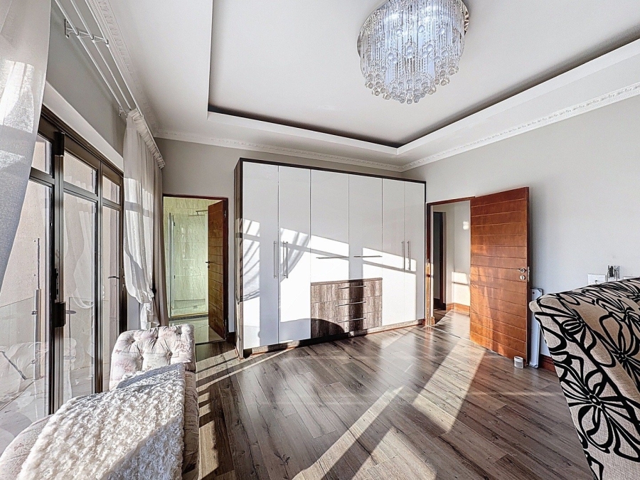 5 Bedroom Property for Sale in Lombardy Gauteng