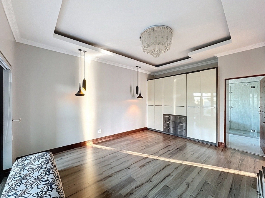 5 Bedroom Property for Sale in Lombardy Gauteng