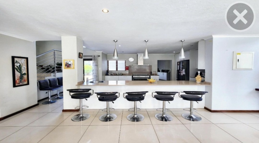 6 Bedroom Property for Sale in Midstream Estate Gauteng