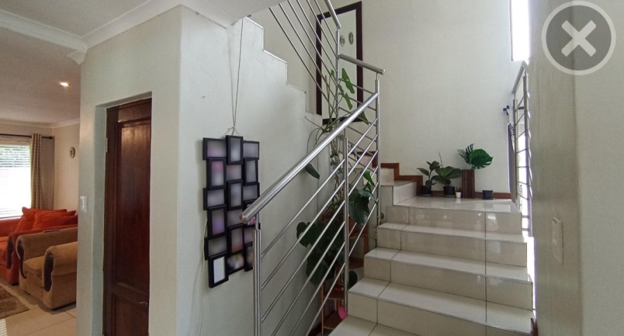 6 Bedroom Property for Sale in Midstream Estate Gauteng