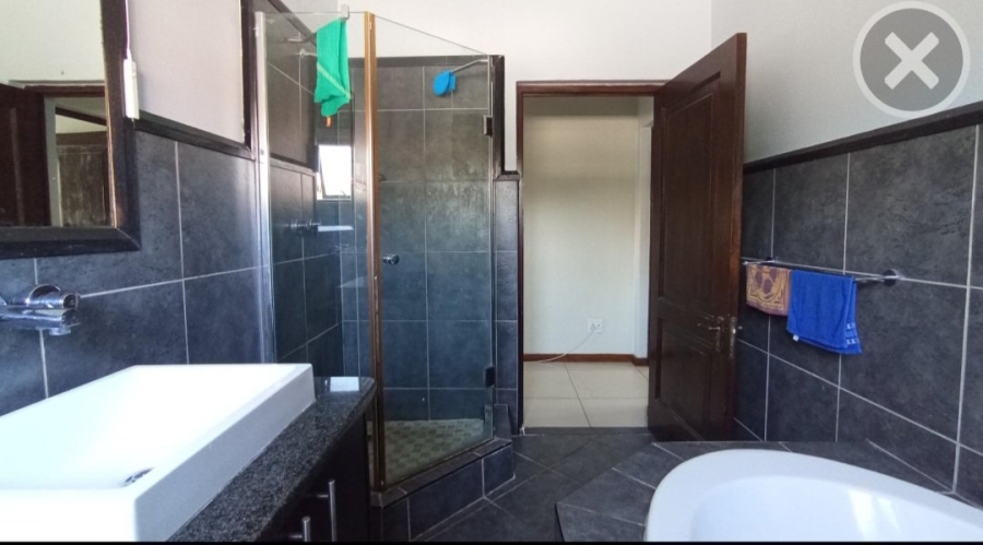 6 Bedroom Property for Sale in Midstream Estate Gauteng
