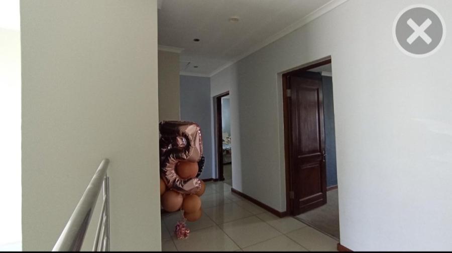6 Bedroom Property for Sale in Midstream Estate Gauteng