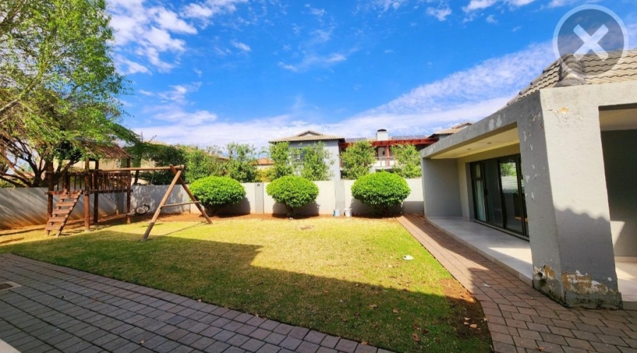 6 Bedroom Property for Sale in Midstream Estate Gauteng