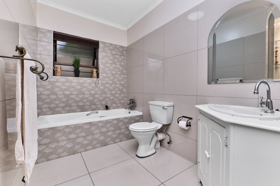 3 Bedroom Property for Sale in Sharonlea Gauteng