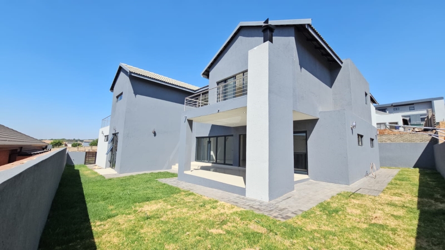 4 Bedroom Property for Sale in Eldo Village Estate Gauteng