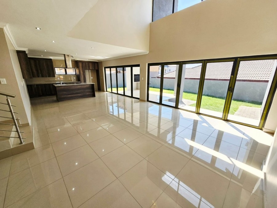 4 Bedroom Property for Sale in Eldo Village Estate Gauteng