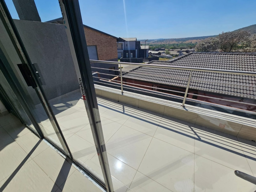 4 Bedroom Property for Sale in Eldo Village Estate Gauteng