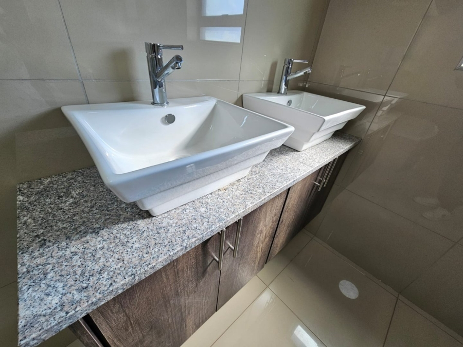 4 Bedroom Property for Sale in Eldo Village Estate Gauteng