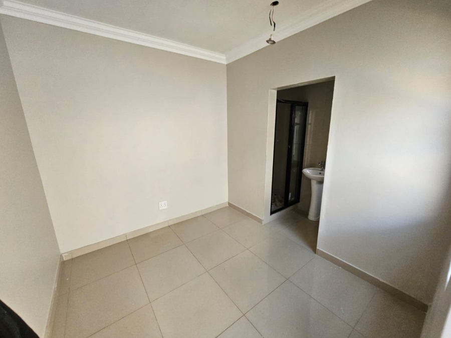 4 Bedroom Property for Sale in Eldo Village Estate Gauteng