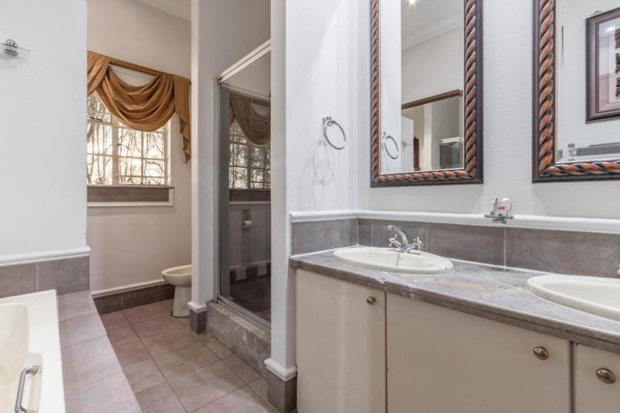 4 Bedroom Property for Sale in Norton Home Estate AH Gauteng