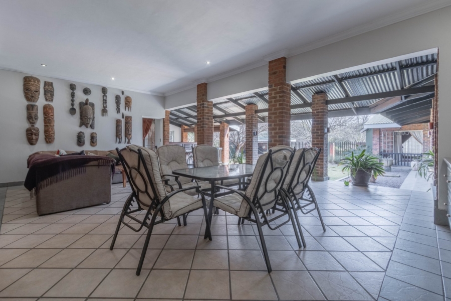 4 Bedroom Property for Sale in Norton Home Estate AH Gauteng