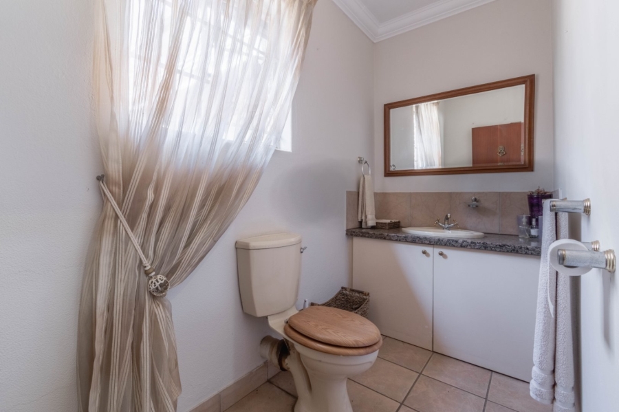4 Bedroom Property for Sale in Norton Home Estate AH Gauteng
