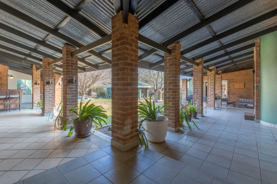 4 Bedroom Property for Sale in Norton Home Estate AH Gauteng