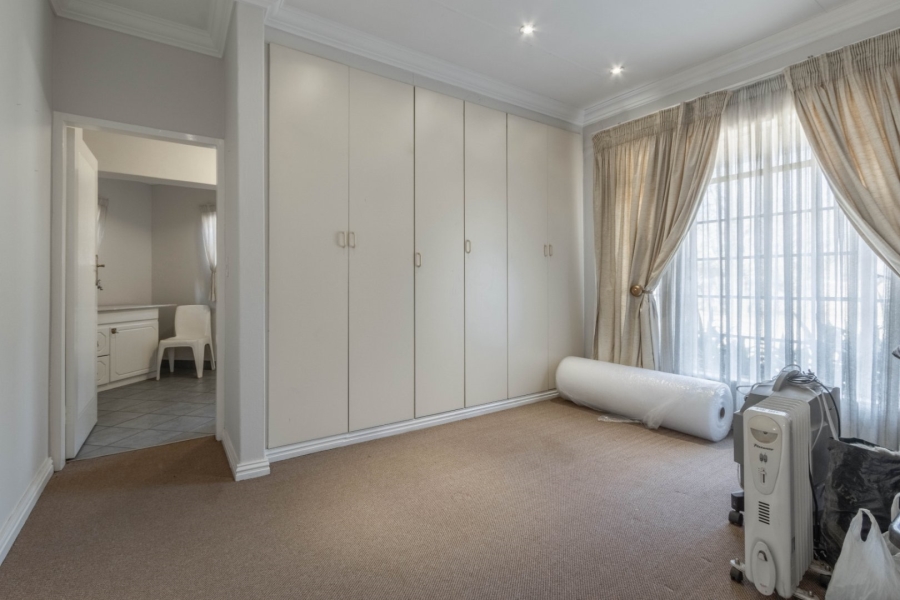 4 Bedroom Property for Sale in Norton Home Estate AH Gauteng