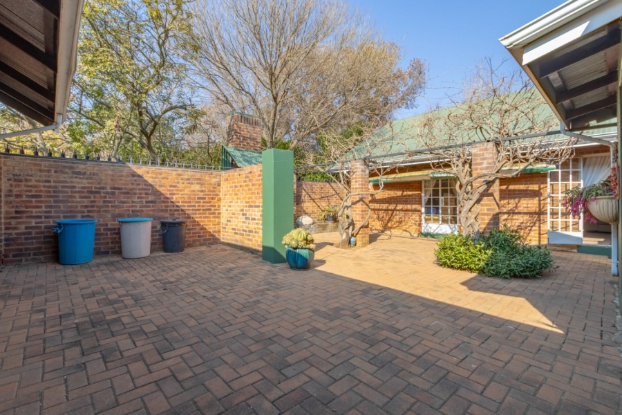 4 Bedroom Property for Sale in Norton Home Estate AH Gauteng
