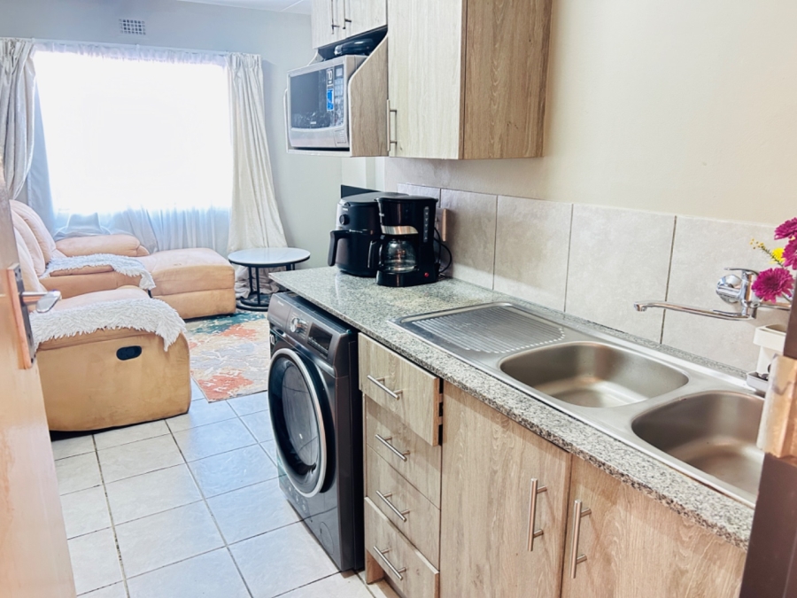 2 Bedroom Property for Sale in Sky City Gauteng
