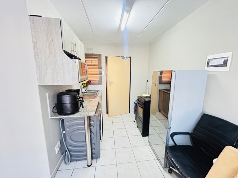 2 Bedroom Property for Sale in Sky City Gauteng