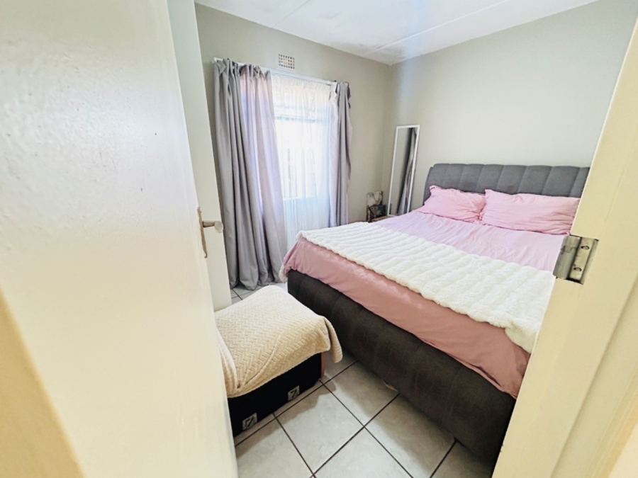 2 Bedroom Property for Sale in Sky City Gauteng
