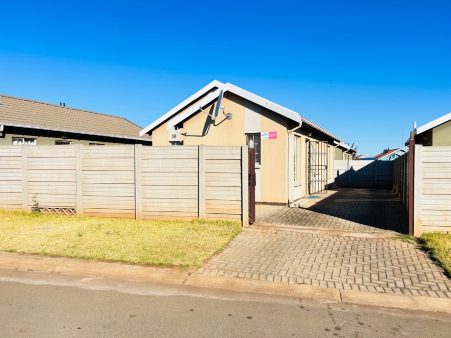 3 Bedroom Property for Sale in Sky City Gauteng