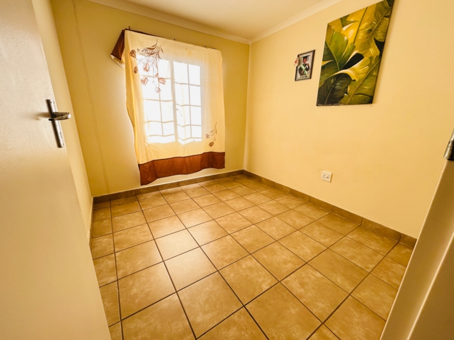 3 Bedroom Property for Sale in Sky City Gauteng