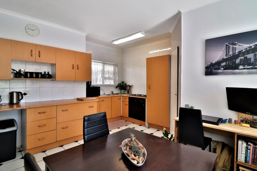 2 Bedroom Property for Sale in North Riding Gauteng