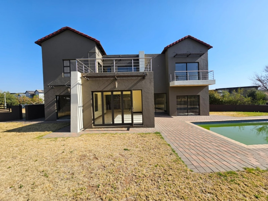 To Let 4 Bedroom Property for Rent in Copperleaf Estate Gauteng