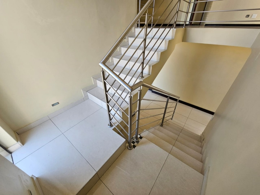 To Let 4 Bedroom Property for Rent in Copperleaf Estate Gauteng