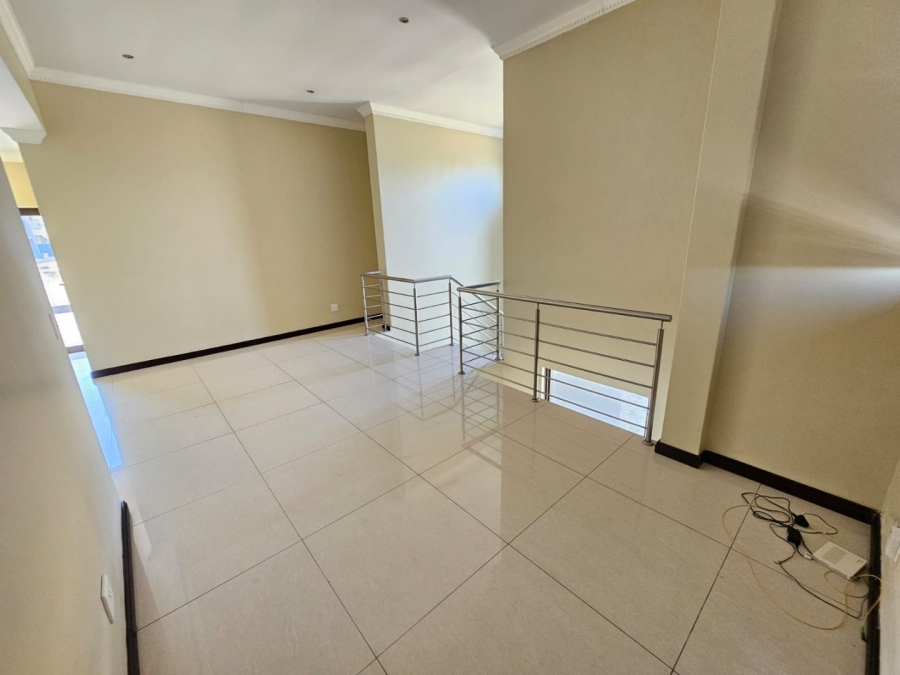 To Let 4 Bedroom Property for Rent in Copperleaf Estate Gauteng