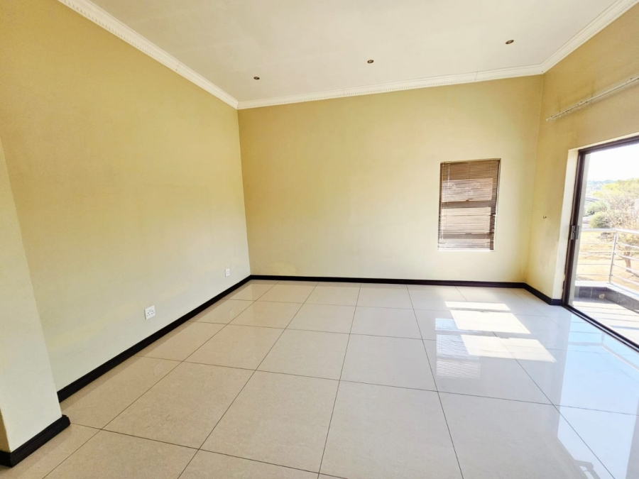 To Let 4 Bedroom Property for Rent in Copperleaf Estate Gauteng