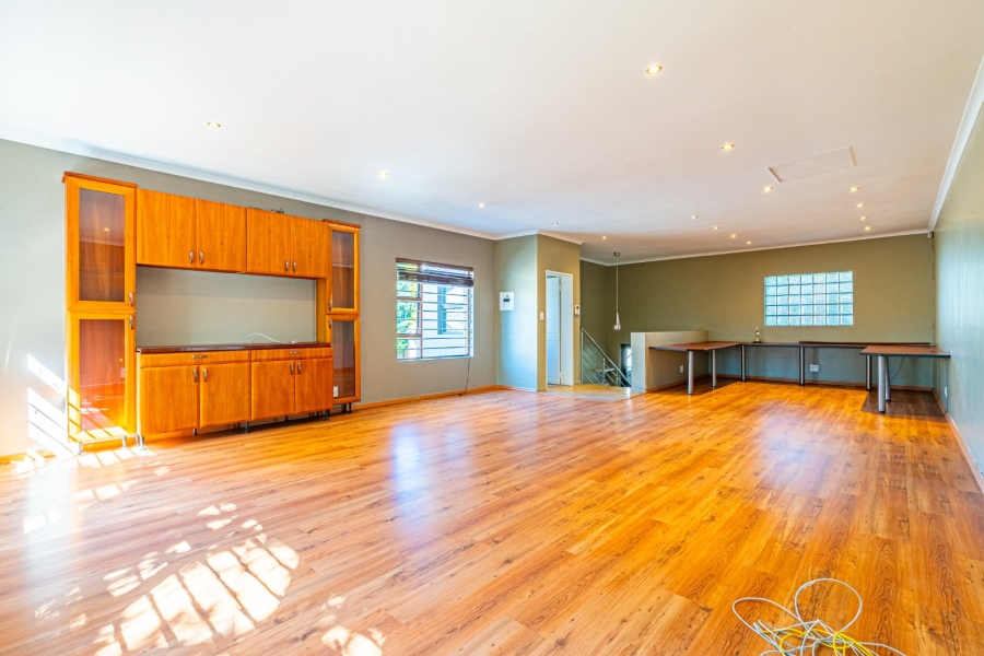 4 Bedroom Property for Sale in Bedfordview Gauteng