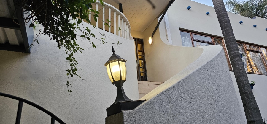 4 Bedroom Property for Sale in La Montagne Gauteng