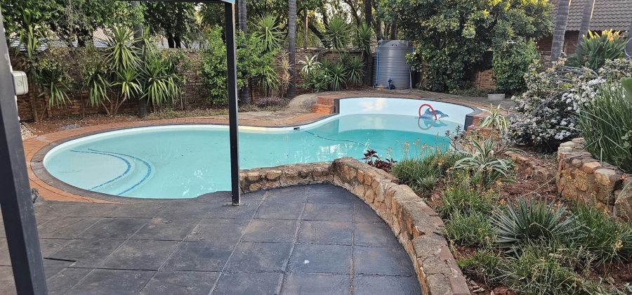 4 Bedroom Property for Sale in La Montagne Gauteng
