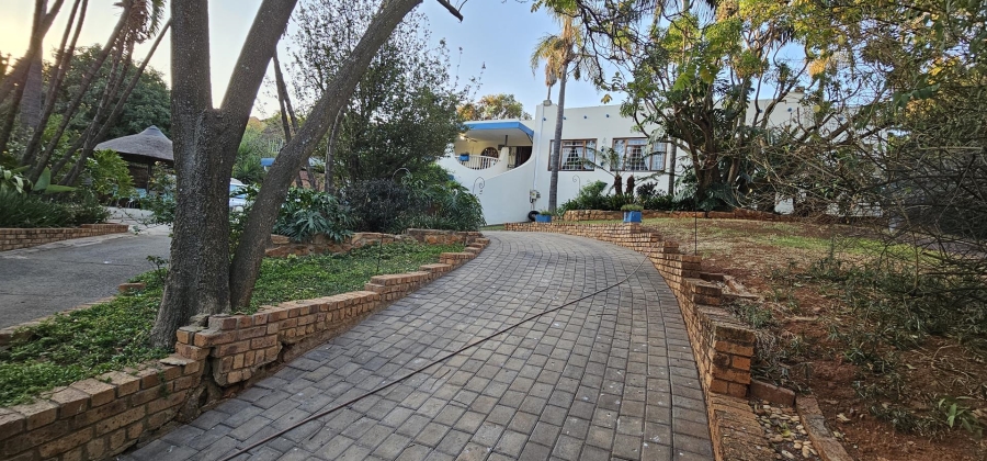 4 Bedroom Property for Sale in La Montagne Gauteng