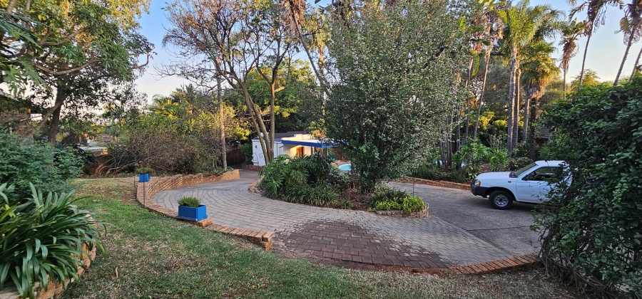 4 Bedroom Property for Sale in La Montagne Gauteng