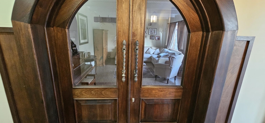 4 Bedroom Property for Sale in La Montagne Gauteng