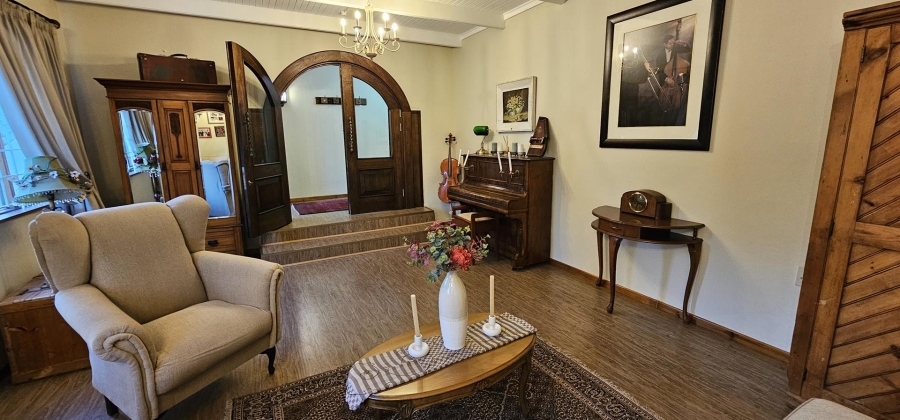 4 Bedroom Property for Sale in La Montagne Gauteng